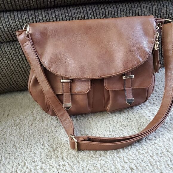 Call it Spring brown shoulder bag - Picture 1 of 8